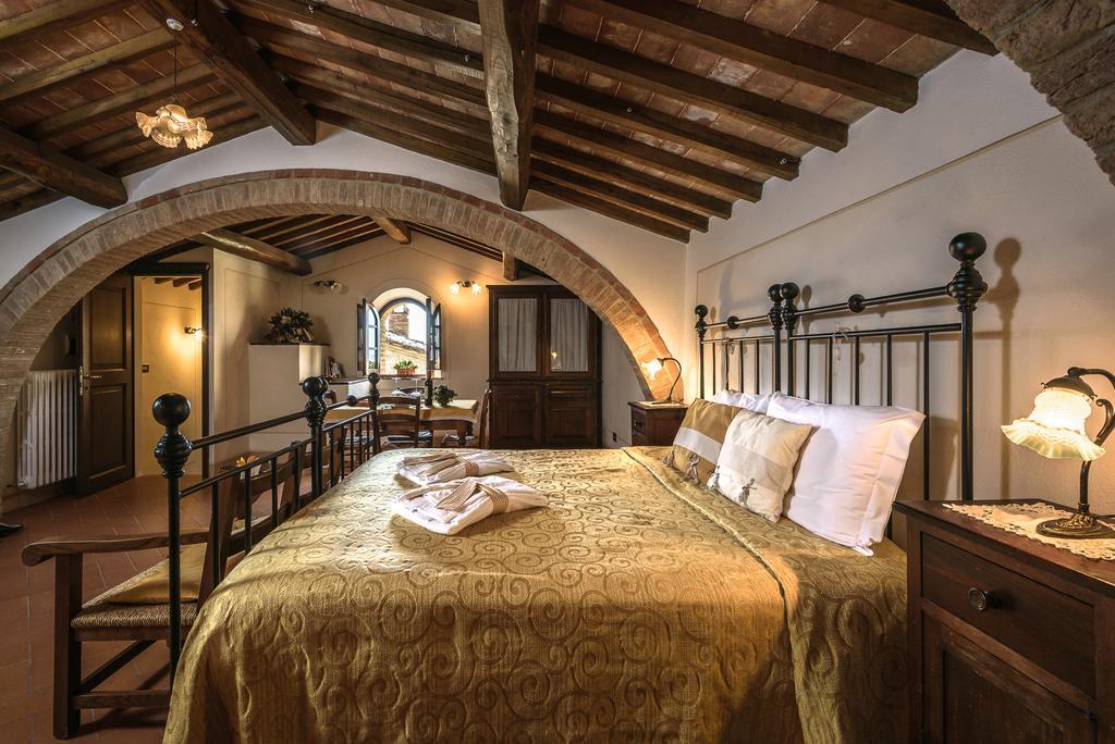Agriturismo Cerreto Пиенца Екстериор снимка